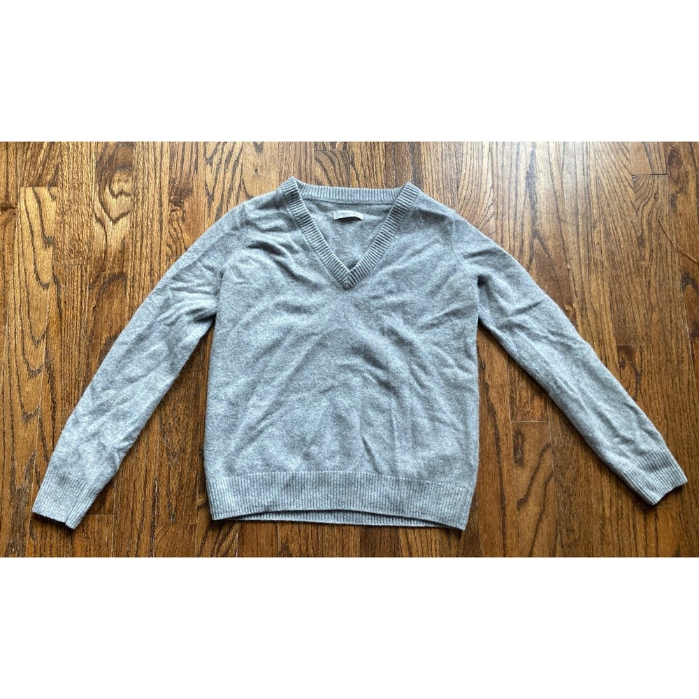 OuterKnown Cashmere Sweater Womens Size XS Gray V Neck Pullover Soft